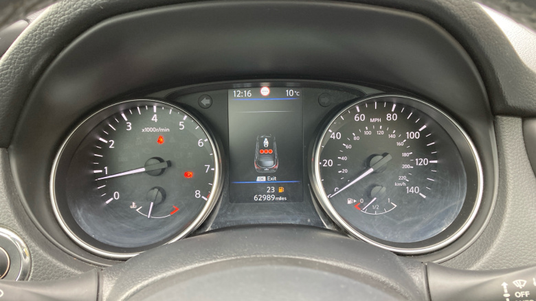 Nissan Qashqai 1.3 DiG-T N-Motion 5dr Petrol Hatchback